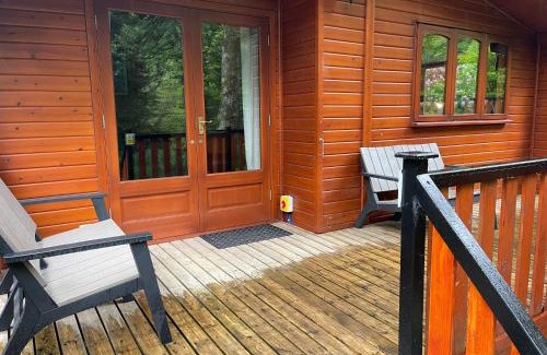 Bethesda House | L10 - The Conwy Spa with Hot Tub