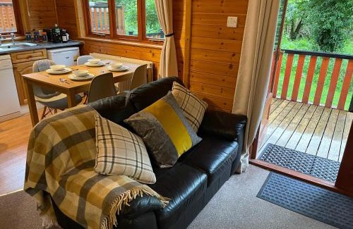 Bethesda House | L10 - The Conwy Spa with Hot Tub