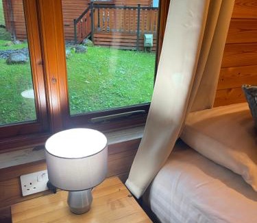 Bethesda House | L10 - The Conwy Spa with Hot Tub