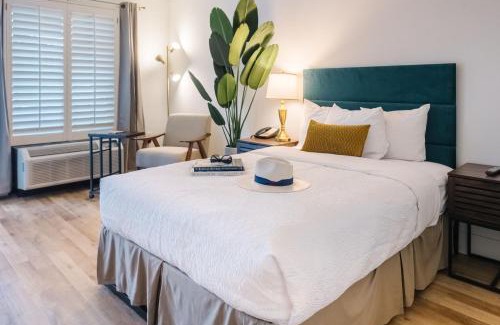 Palm Springs Hotel | L3 Oasis Hotel