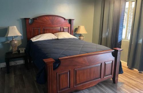 Inglewood Hotel | LA Adventurer Hotel