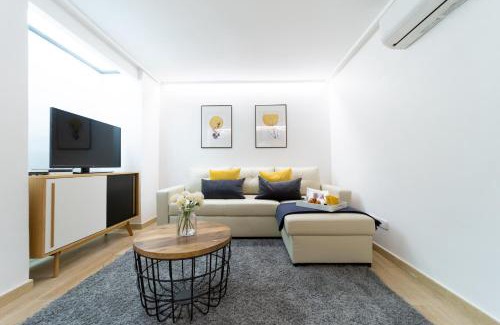 Barrio de La Latina Apartment | LA ALCAZABA