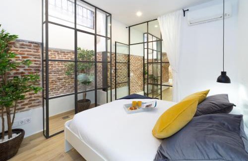 Barrio de La Latina Apartment | LA ALCAZABA