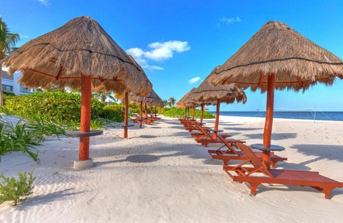 Playa Mujeres Apartment | La Amada Residences Private Beach Getaway with Pools & Gym