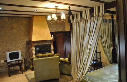 Old Town Baeza Apartment | La Azacaya