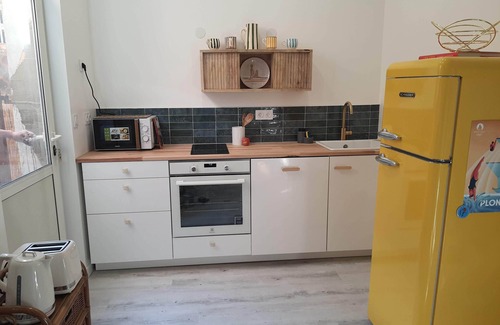 7th Arrondissement Apartment | "La Baigneuse" - Vallon des Auffes