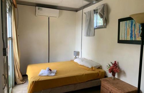 Tarcoles Apartment | La Barca Lodge - Container Home #1