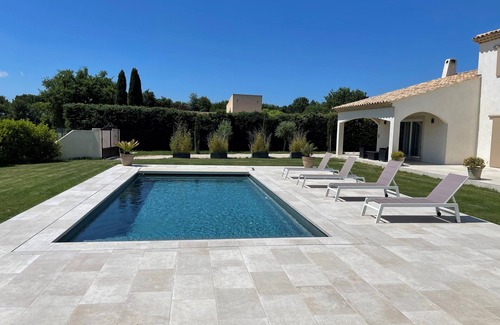 Aix-en-Provence House | La Bastide Cezanne, natural elegance.