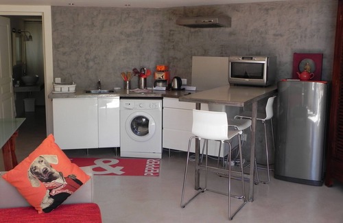Cucuron Apartment | La Bastide des Vasses/Le loft - Romantic hideaway (3 pax maximum)