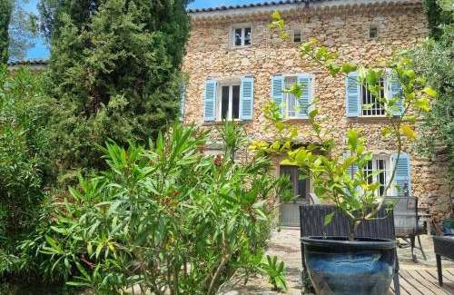 Lorgues House | La Bastide Du Vieux Four Bed&Breakfast