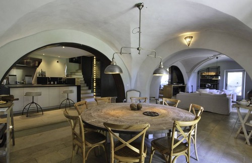 Montaren-et-Saint-Mediers Villa | La Bastide luxury villa with pool and outdoor cinema near Uzes, Provence