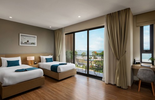 Ha Long Hotel | La Batisse Resort Halong