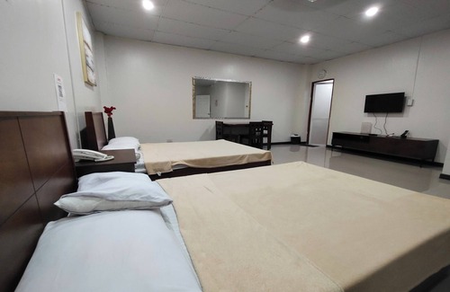 Paranaque Hotel | La Belladoza near Airport