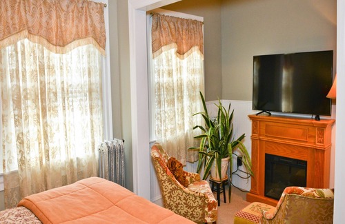 Wellsboro House | La Belle Auberge