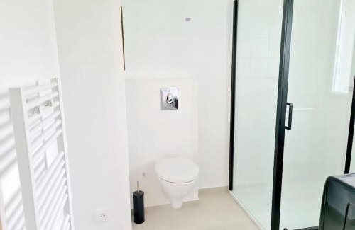 Alfortville Apartment | La Belle Emeraude-Appart cosy proche Paris avec parking