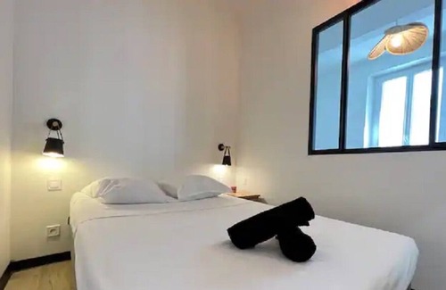 Le Camas Apartment | {La belle Sissi} * Downtown * Wifi * Netflix