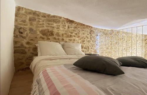 Mornas Apartment | La Bergerie de Carmen