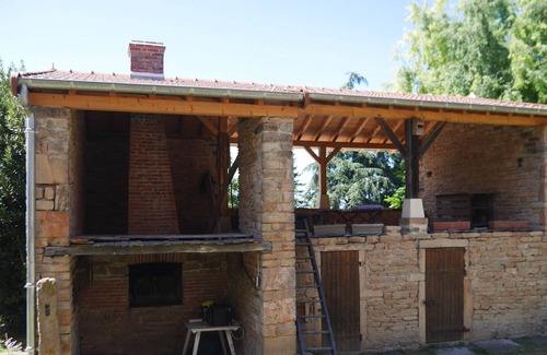 Nanton Other | La Bergerie -Nanton, old renovated farmhouse with swimming pool for familie