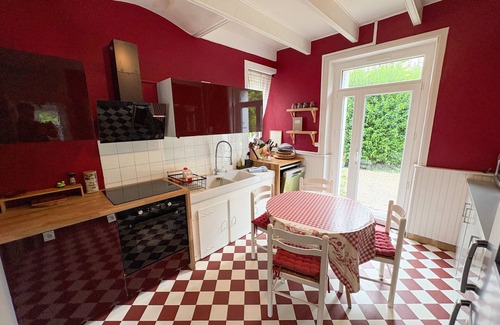 Landunvez Ski Chalet | LA BICOQUE - Pretty Breton house near the beach