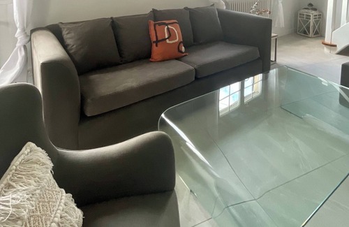 Bouafle Villa | La Bouaflaise