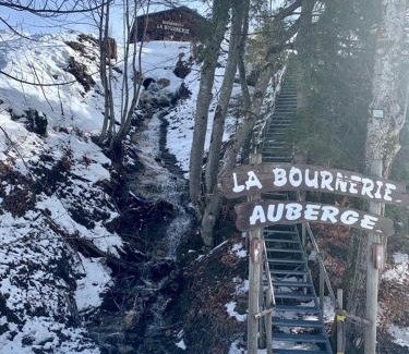 Le Chinaillon Bed & Breakfast | La Bournerie