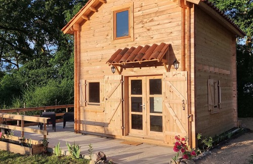 Varen Ski Chalet | La cabane aux oiseaux chalet with swimming pool.