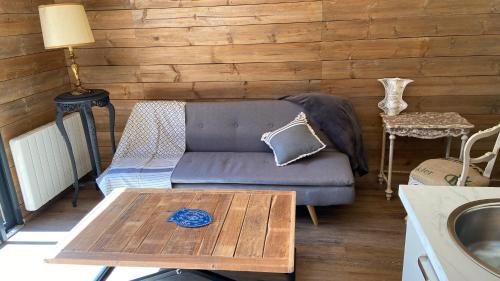 Ares Apartment | La cabane de marie