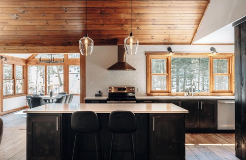 Saint-Faustin-Lac-Carre Ski Chalet | La Canopée | Spa | Plein-air Mont-Blanc/Mont-Tremblant