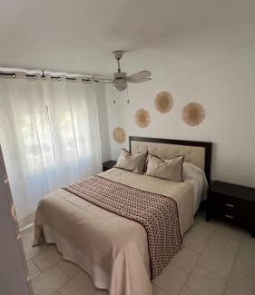 San Martin de Valdeiglesias House | La Casita de Noe con vista al Pantano de San Juan