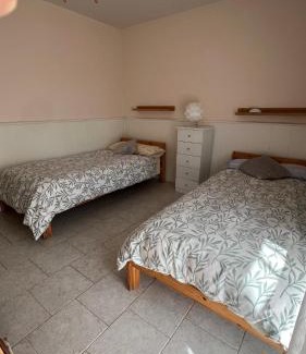 San Martin de Valdeiglesias House | La Casita de Noe con vista al Pantano de San Juan
