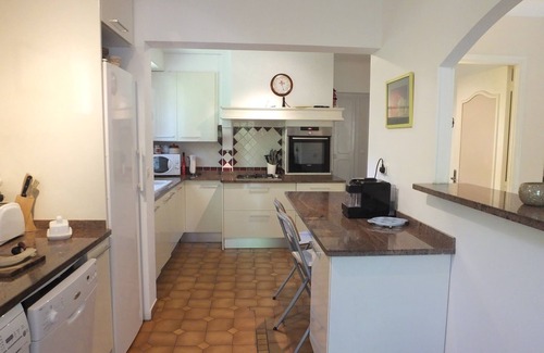 Reynes House | La Casa Assolellada, Detached Villa in quiet location with private pool