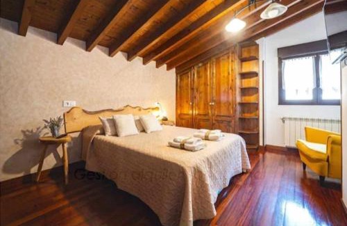 Perlleces House | La Casa Azul