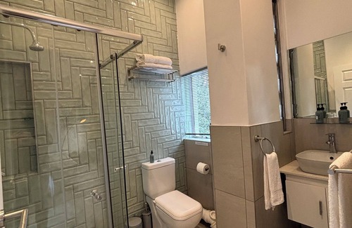 Greater Johannesburg Metropolitan Area House | La Casa Blanca