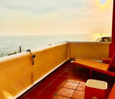 Puerto Angel Apartment | La Casa de Colores Ocean View