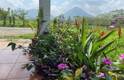 La Fortuna Hotel | La Casa de Detours Costa Rica