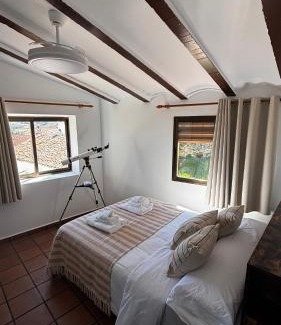 Higueruela House | La Casa de la Abuela