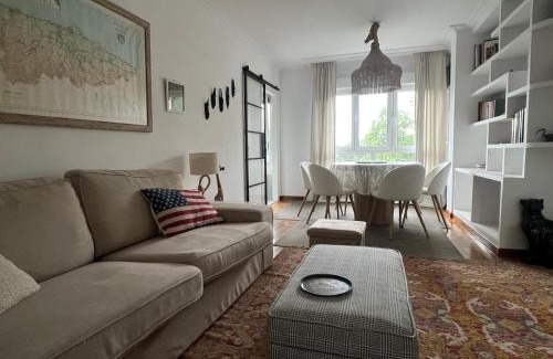 Gijon-Este Apartment | La casa de Laly
