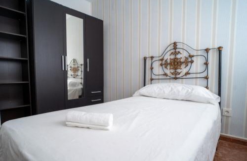 Figares Apartment | La Casa de Lita