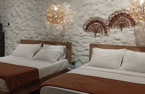 El Poblado Hotel | La Casa de Nelly Medellín