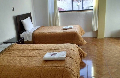 Urubamba Hotel | La Casa de Piedra Ecolodge