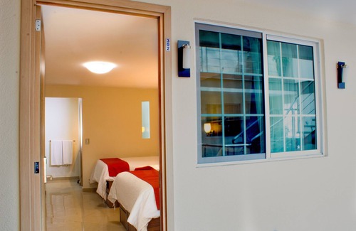 Tlalpan Hotel | La Casa del Reloj - Zona de Hospitales