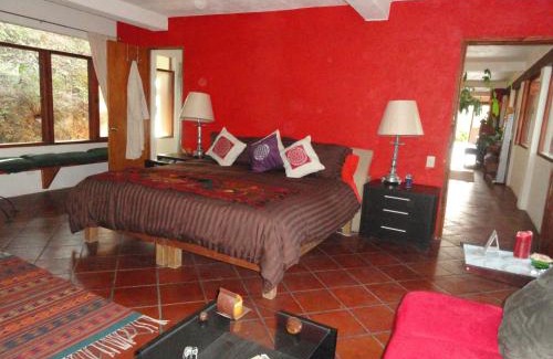 Valle de Bravo Hotel | La Casa del Rio