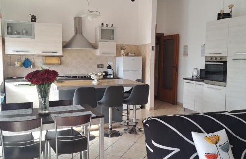 Frattocchie Apartment | La Casa di Ale 2- vicino Roma - Castelli Romani - 100 mq