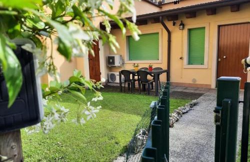Borgo Roma Apartment | La casa di Davide con giardino e garage