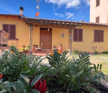Poggibonsi Apartment | La casa di Montelonti