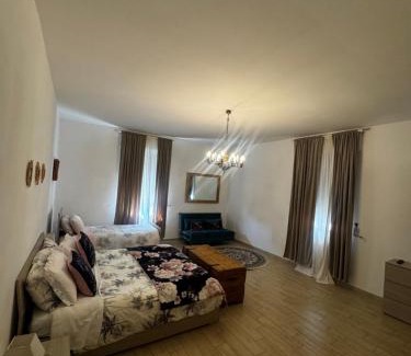 Quartieri Spagnoli Apartment | La casa di Sarah aspetta voi