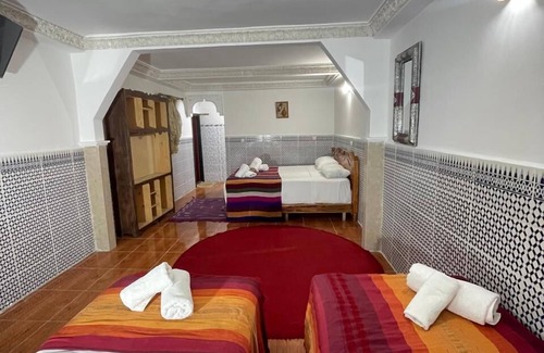 Layoun House | La Casa Espanyola
