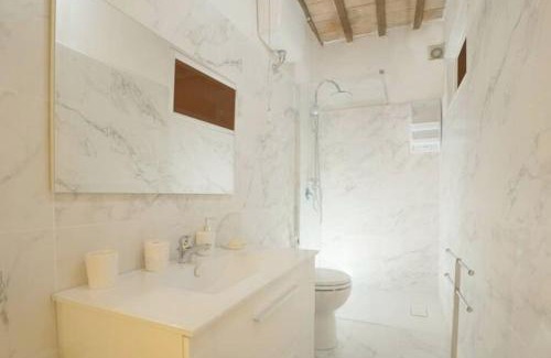Passignano sul Trasimeno Apartment | La Casa nel Borgo Medievale (Lago di Trasimeno)