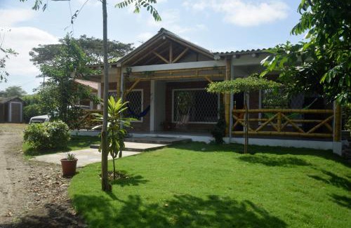 Manglaralto Apartment | LA CASA MANGLAR Cabañas