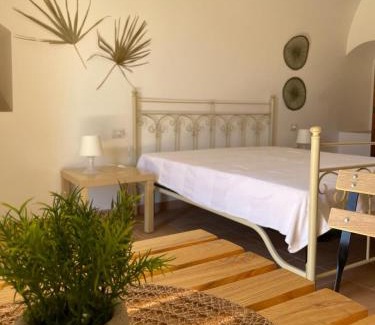 Mattinata House | La casa nel bosco